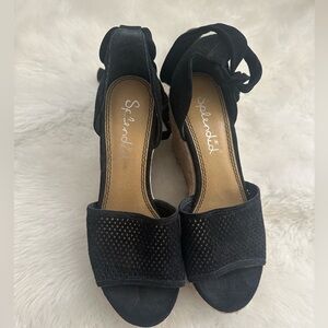 Black strappy Splendid wedges
